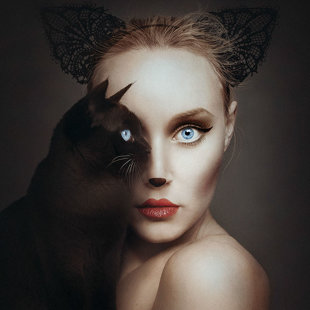 Флора Борси