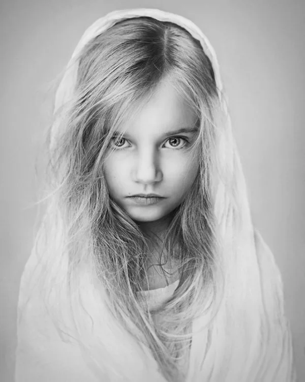 Black and White Child Photo Contest 2015